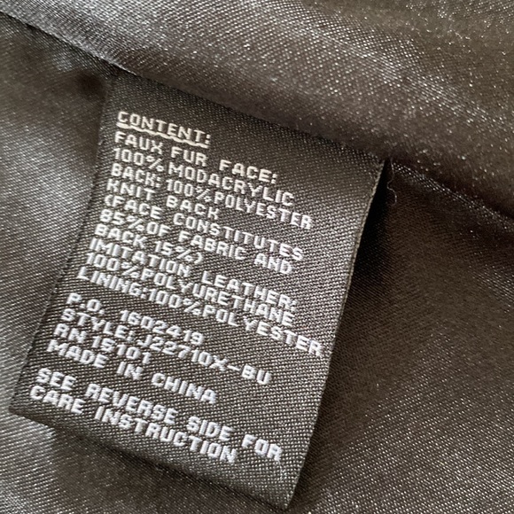 Oversized black faux fur jacket with hood - Picture 6 of 7